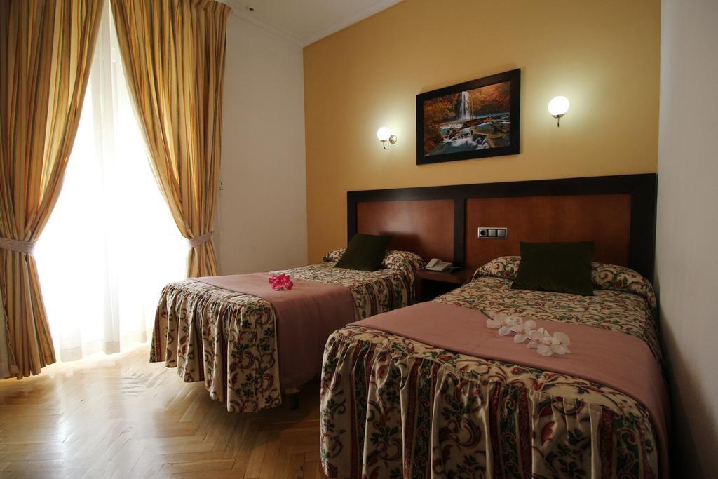 Hostal Greco Gran Via Мадрид Экстерьер фото